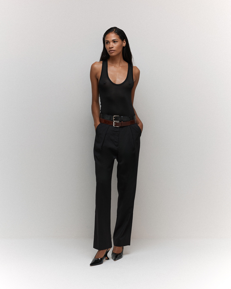 TANK TRICOT CLÁSSICA PRETA