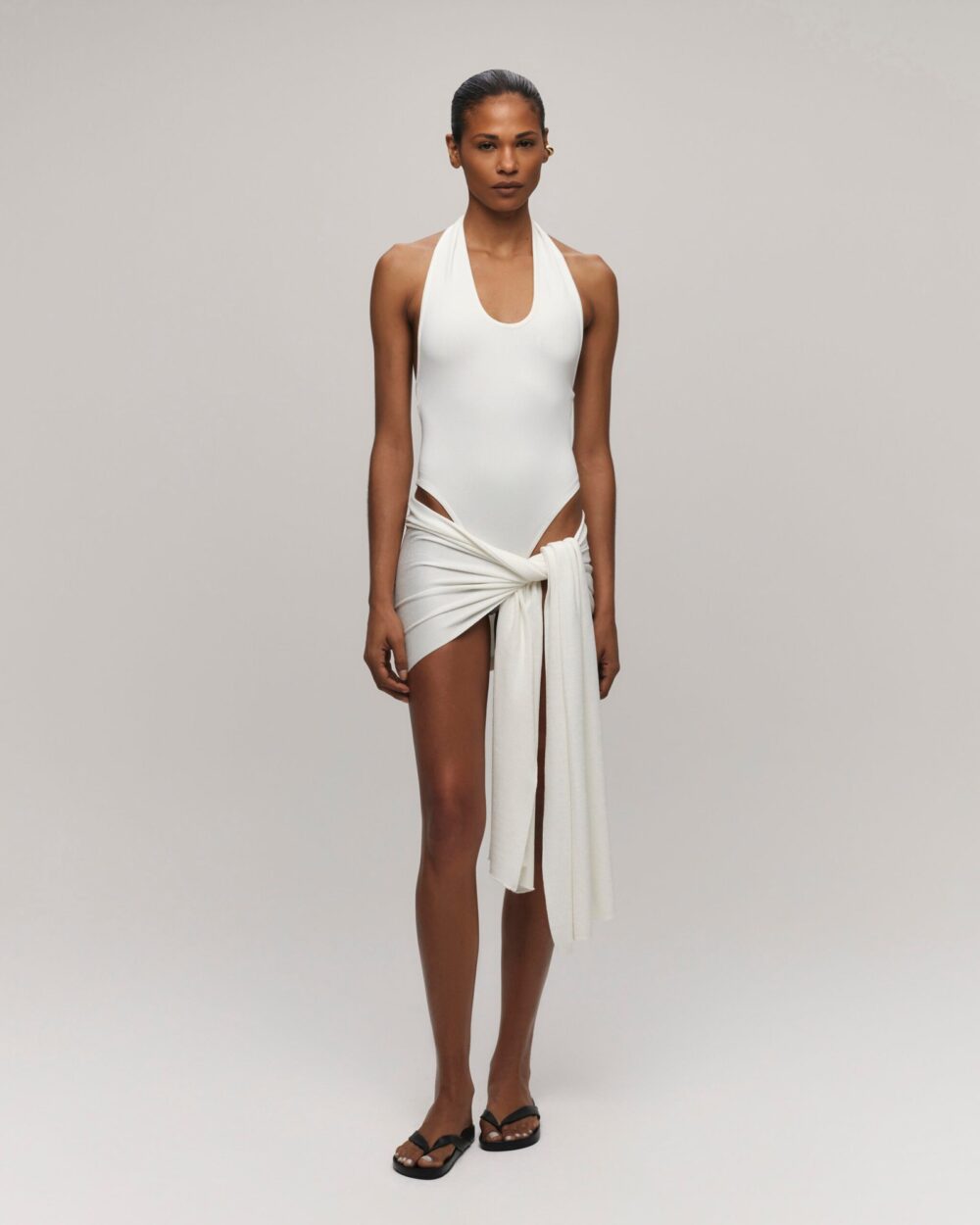 BODY HALTER NECK OFF
