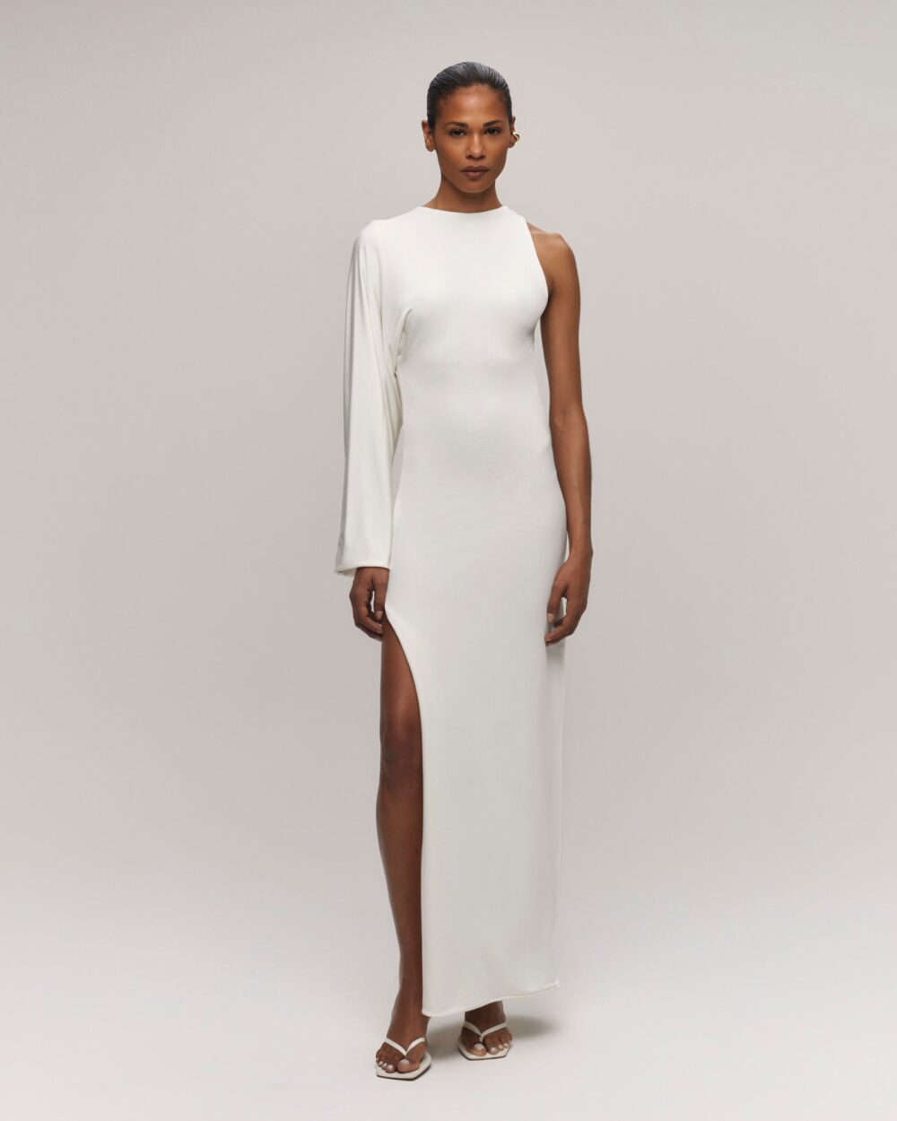 VESTIDO RACER DECOTE ASSIMÉTRICO OFF-WHITE